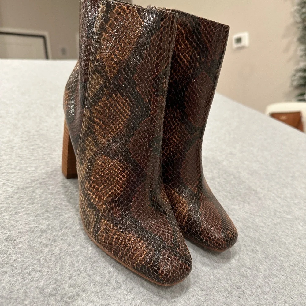 Zigi Soho Faux Snake Skin ankle boots - Picture 2 of 8